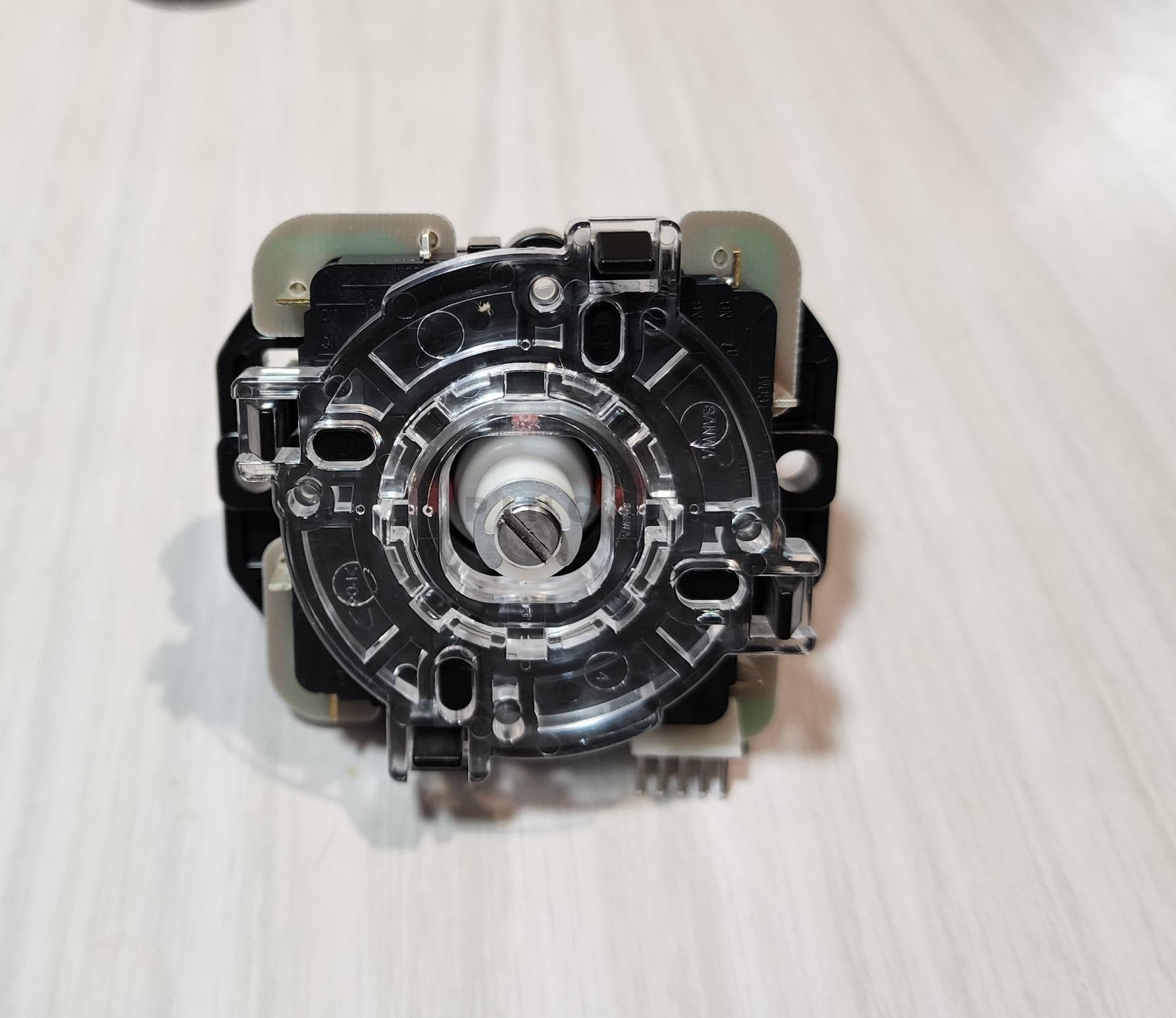 Sanwa JLX-TP-8Y 8 way arcade joystick base - Image 2